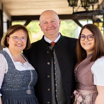 Family Schreiner - Your hosts