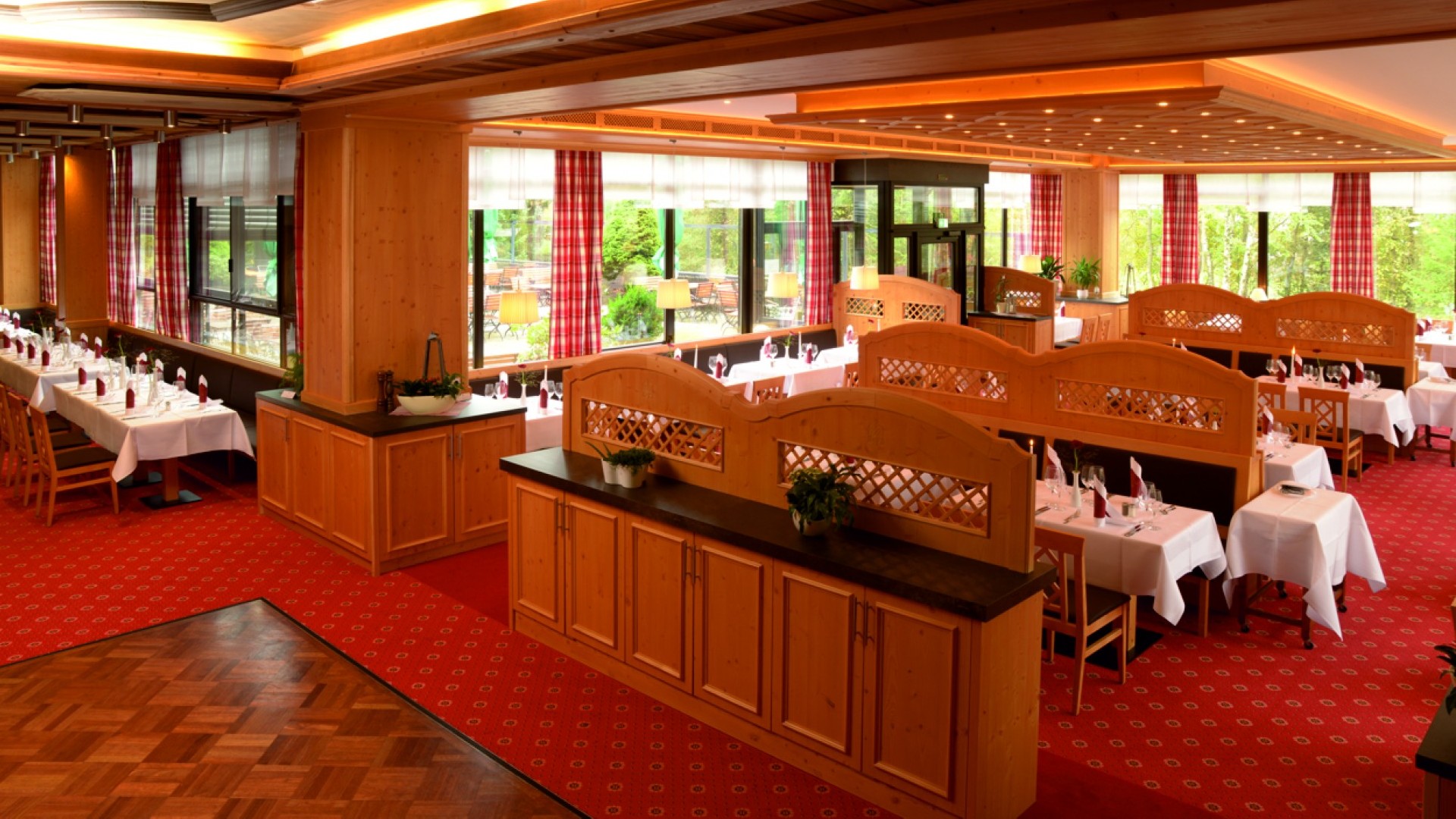 "Frankenkrone" restaurant in the Hotel Kaiseralm