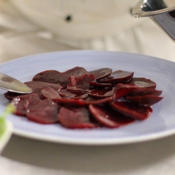 Rote Bete Carpaccio