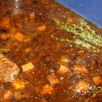 Knusprige Ente - Saucenansatz