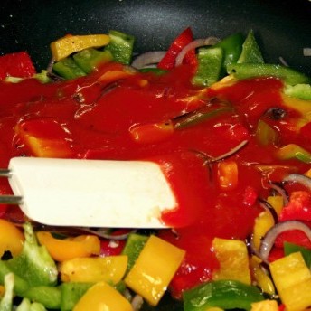 Maishähnchenbrust mit Paprikagemüse - Zubereitung des Paprikagemüses