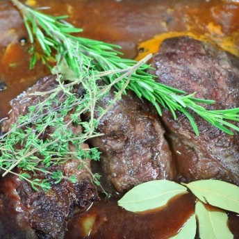 Geschmorte Rinderbäckchen