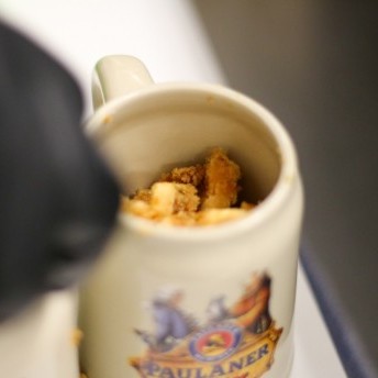 Löffelbiskuit schichten