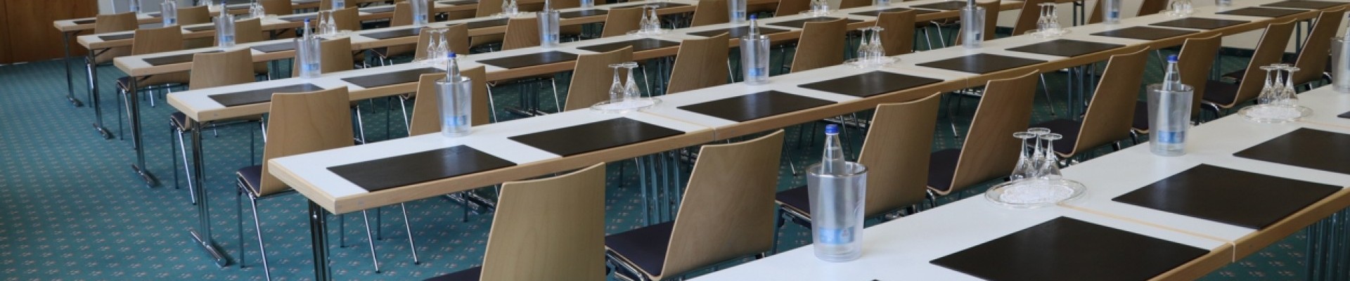 Tagungsraum Franz - parlamentarisch