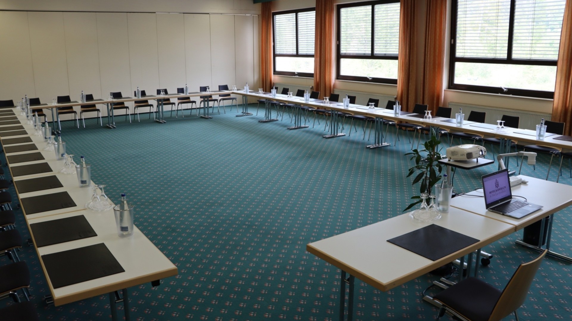 Tagungsraum Franz - U-Form