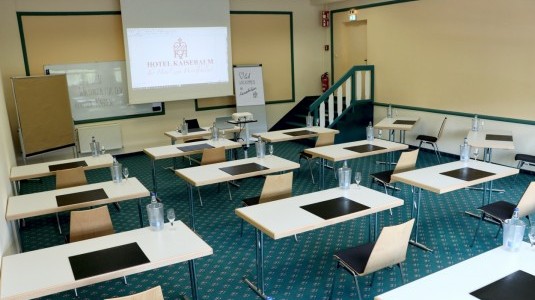 Tagungsraum Josef - Einzeltische
